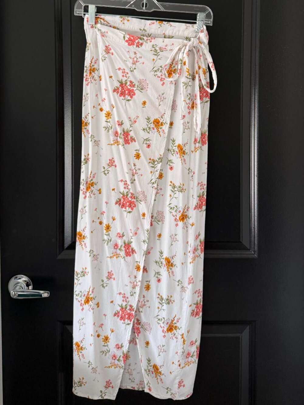Floral Midi Wrap Skirt Size Small
